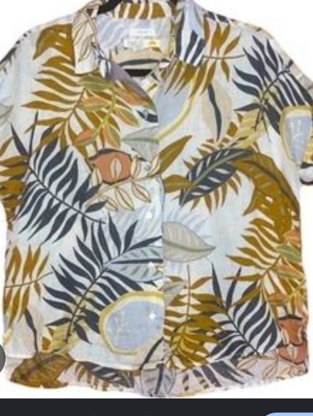 C&C California Tropical Leaf Print Button-Down Shirt Size M